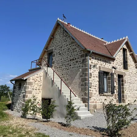 Maison De Ferme Renovee 18eme Siecle Avec Piano Et Charme Authentique - Fr-1-489-433 Ygrande