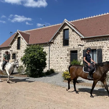 Maison De Ferme Renovee 18eme Siecle Avec Piano Et Charme Authentique - Fr-1-489-433 * Ygrande