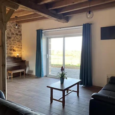 Maison De Ferme Renovee 18eme Siecle Avec Piano Et Charme Authentique - Fr-1-489-433 *